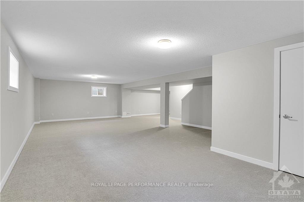 Photo 34 of 85 Hackamore Crescent, Ottawa, Goulbourn Twp From Franktown Rd/South To Rideau — HOMEH