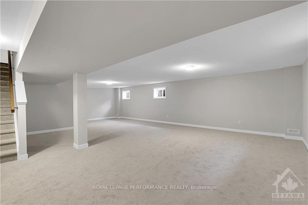 Photo 31 of 85 Hackamore Crescent, Ottawa, Goulbourn Twp From Franktown Rd/South To Rideau — HOMEH