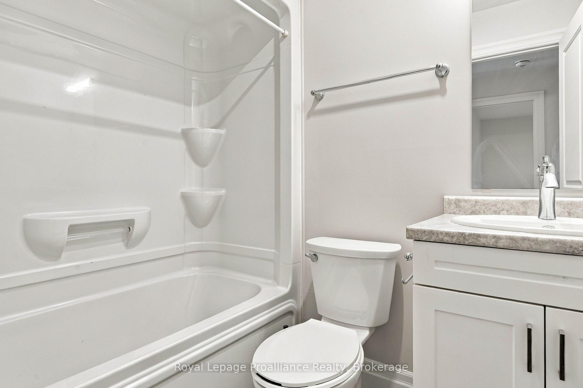 Photo 9 of 22 Campbell Crescent, Prince Edward County, Picton — HOMEH