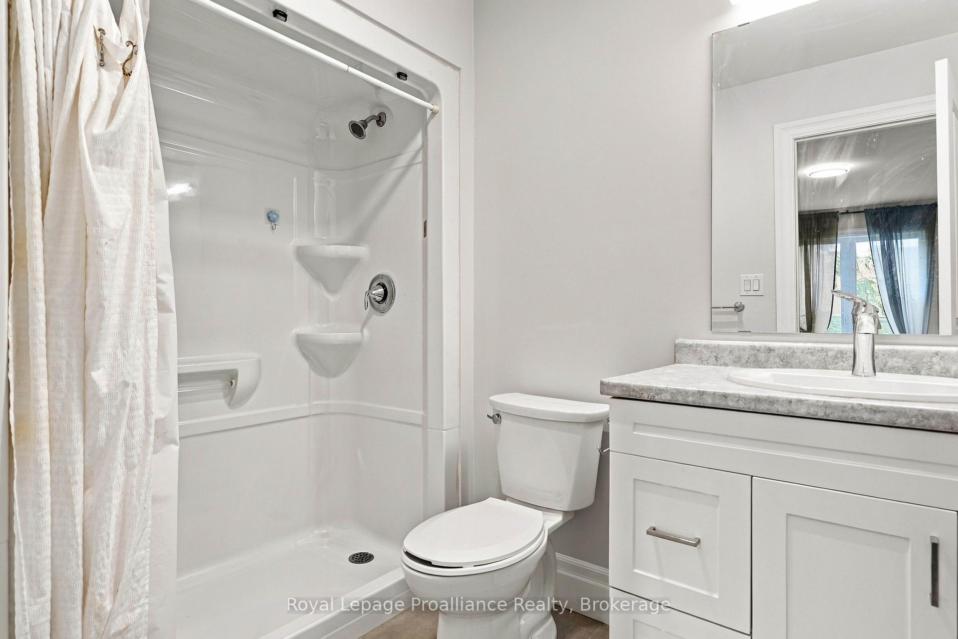 Photo 13 of 22 Campbell Crescent, Prince Edward County, Picton — HOMEH
