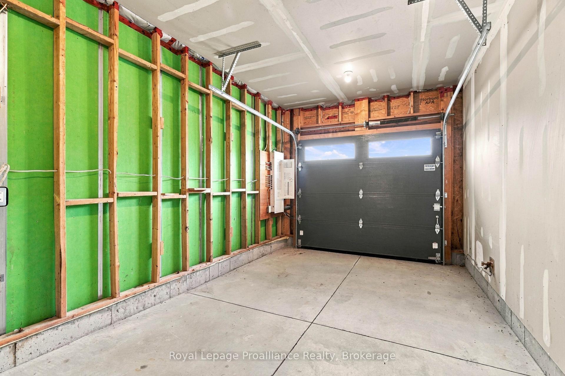 Photo 19 of 22 Campbell Crescent, Prince Edward County, Picton — HOMEH