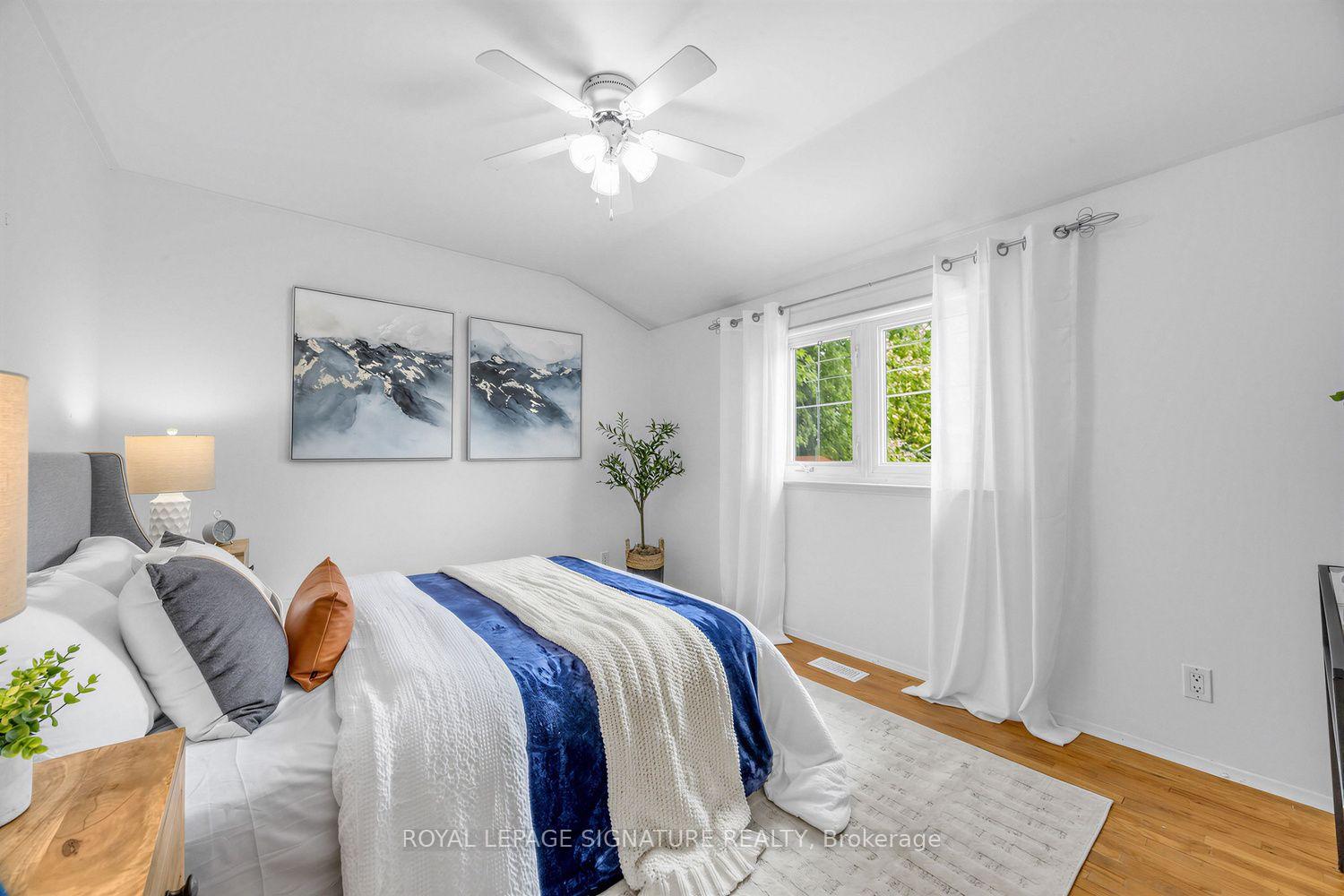Photo 16 of 821 Krosno Boulevard, Pickering, Bay Ridges — HOMEH