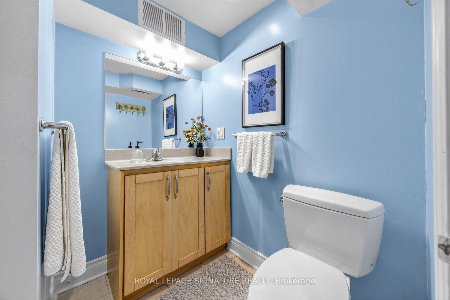 Photo 21 of 821 Krosno Boulevard, Pickering, Bay Ridges — HOMEH