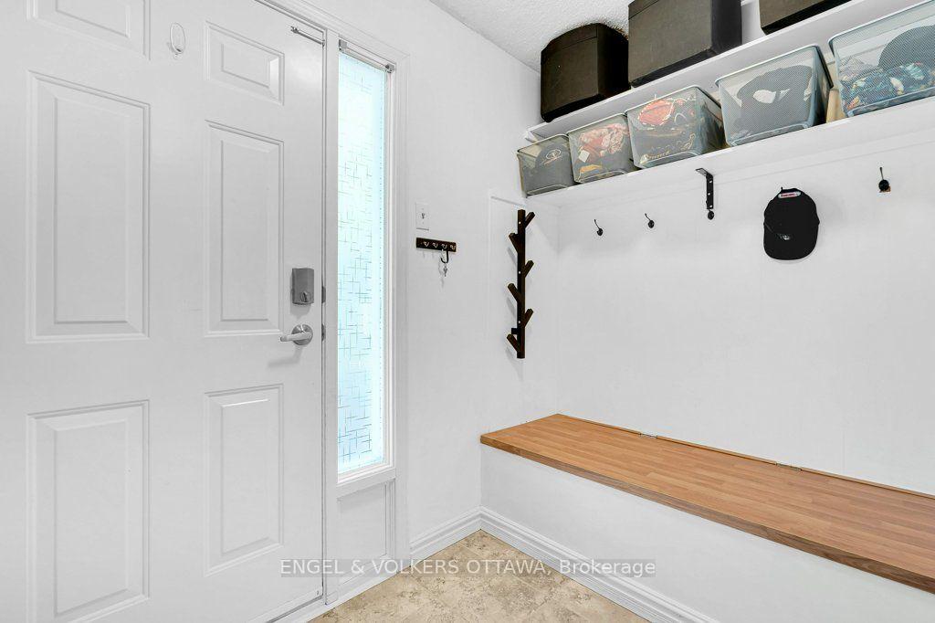 Photo 3 of 878 Grenon Avenue, Ottawa, Britannia Heights — HOMEH
