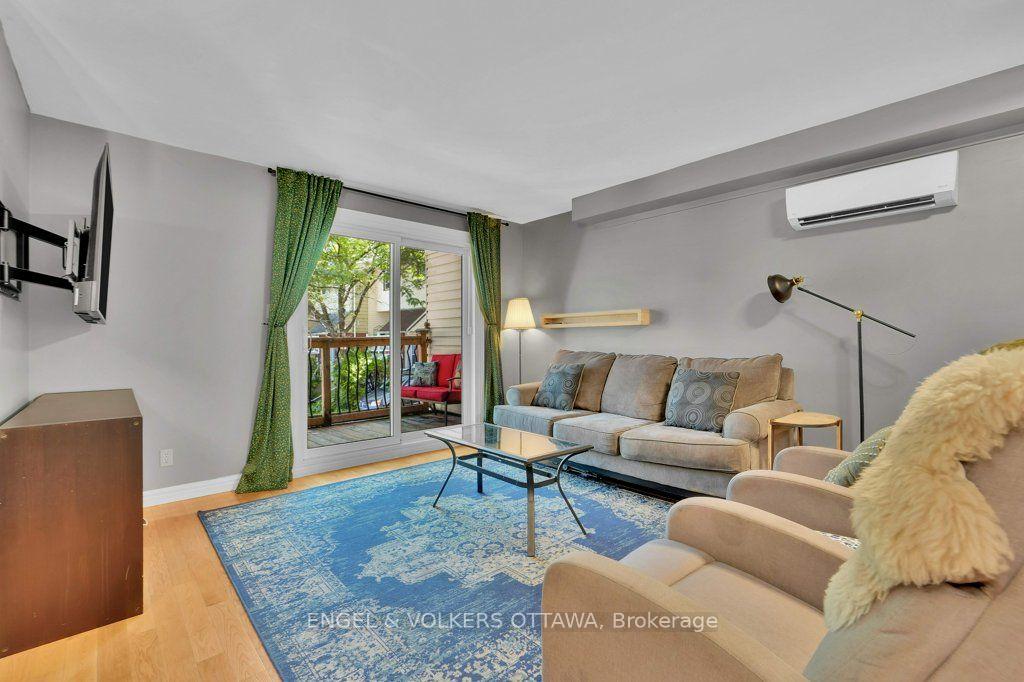 Photo 5 of 878 Grenon Avenue, Ottawa, Britannia Heights — HOMEH