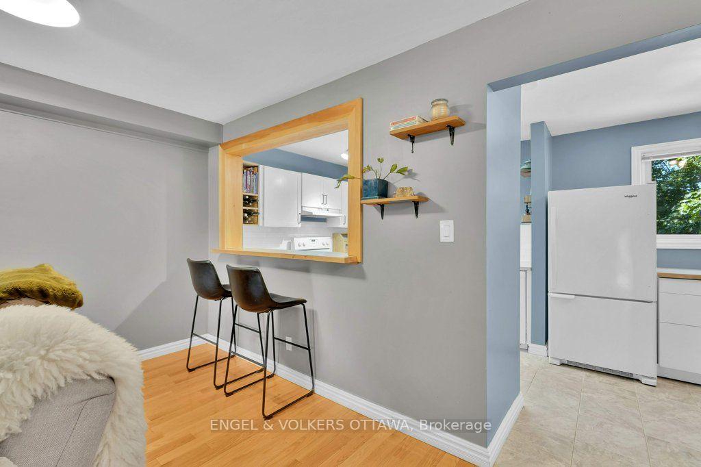 Photo 11 of 878 Grenon Avenue, Ottawa, Britannia Heights — HOMEH
