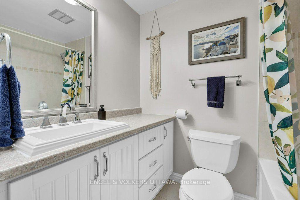 Photo 28 of 878 Grenon Avenue, Ottawa, Britannia Heights — HOMEH