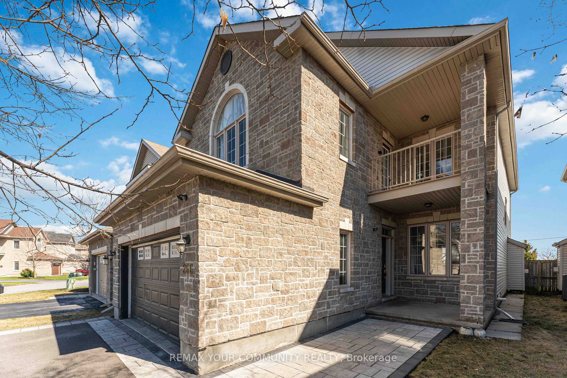 Photo 2 of 266 Trail Side Circle, Ottawa, Springridge/East Village — HOMEH