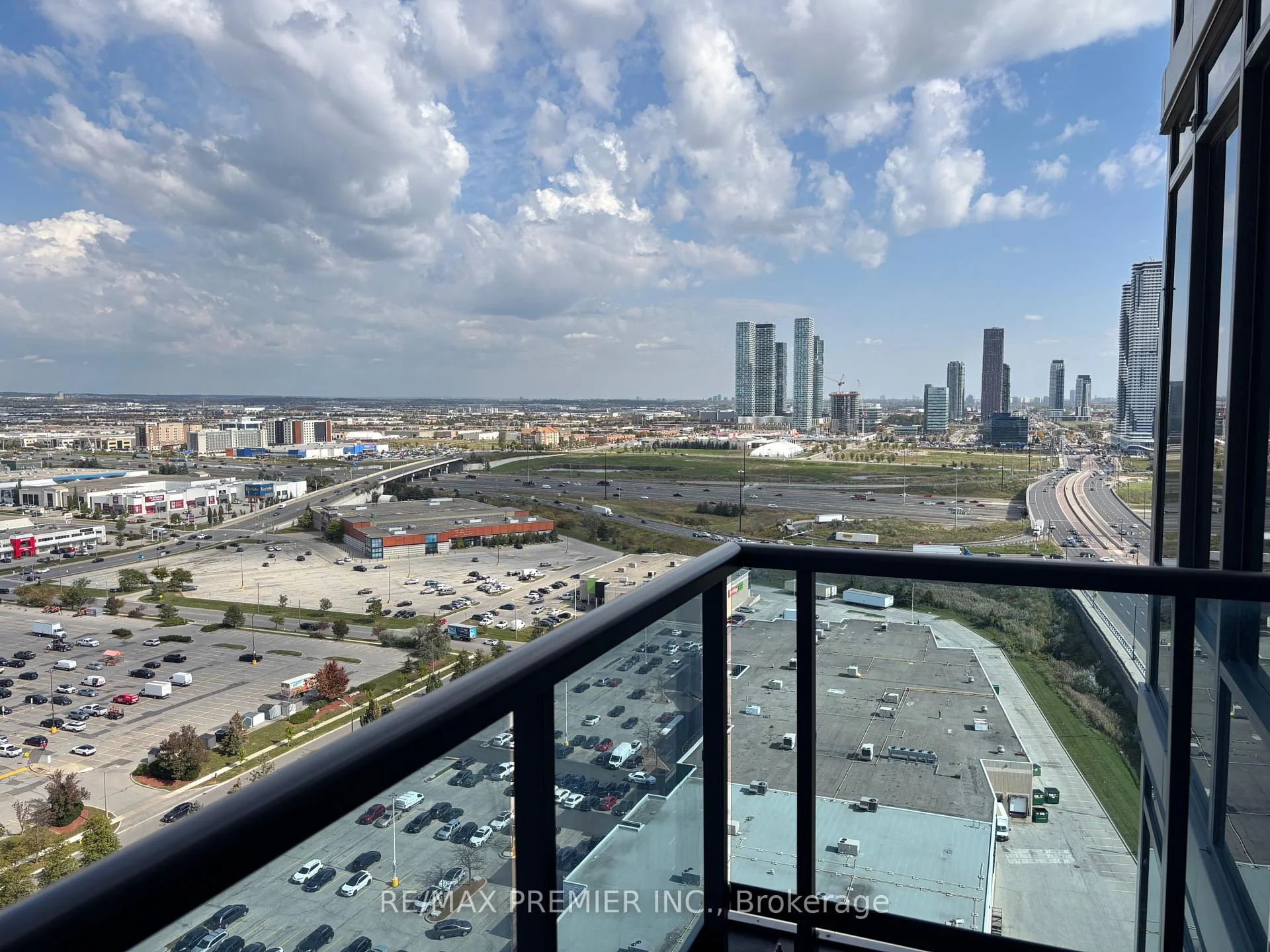 Photo 20 of Unit 2205, 3600 Highway 7 Drive, Vaughan, East Woodbridge — HOMEH
