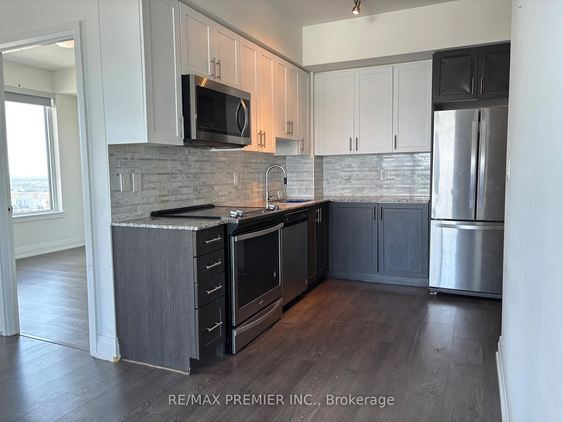 Photo 24 of Unit 2205, 3600 Highway 7 Drive, Vaughan, East Woodbridge — HOMEH