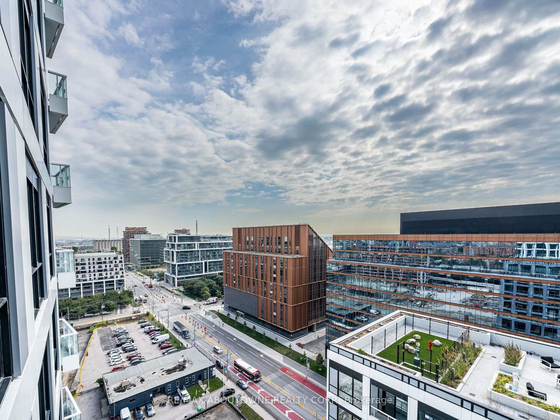 Photo 30 of Unit 1507, 15 Richardson Street, Toronto, Waterfront Communities — HOMEH