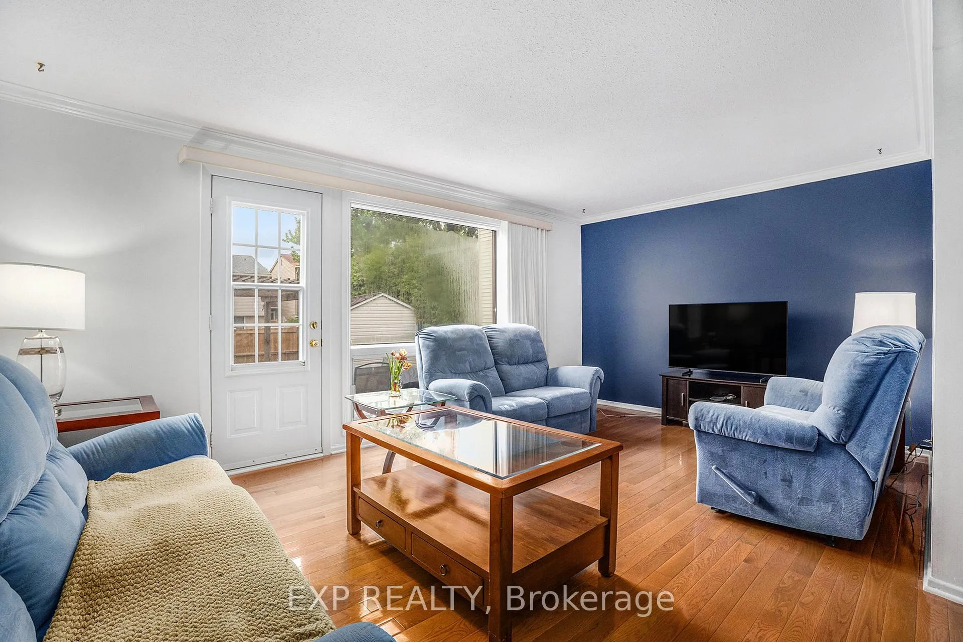 Photo 4 of 1719 Lafrance Drive, Ottawa, Queenswood Heights South — HOMEH