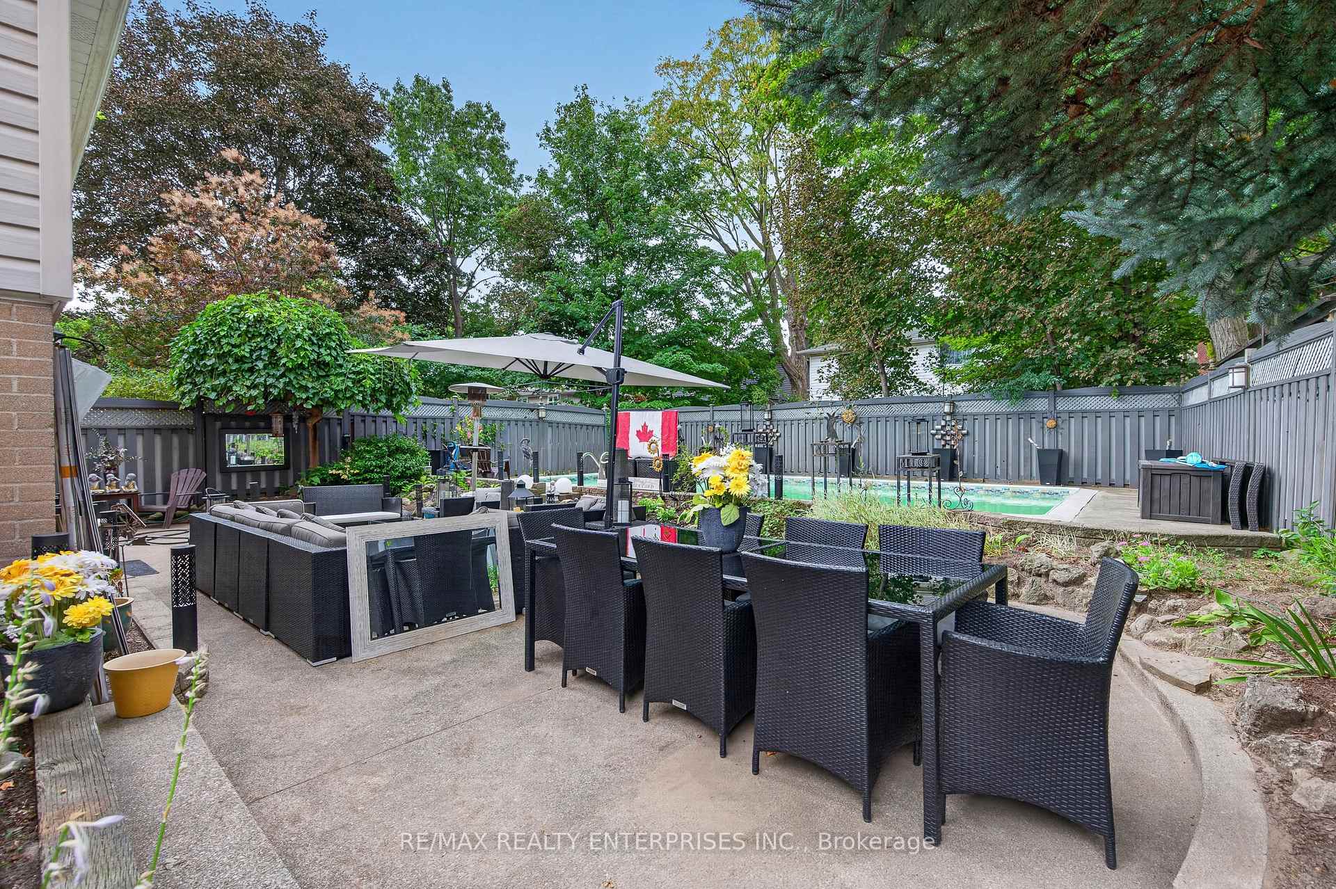 Photo 28 of 1957 Delaney Drive, Mississauga, Clarkson — HOMEH