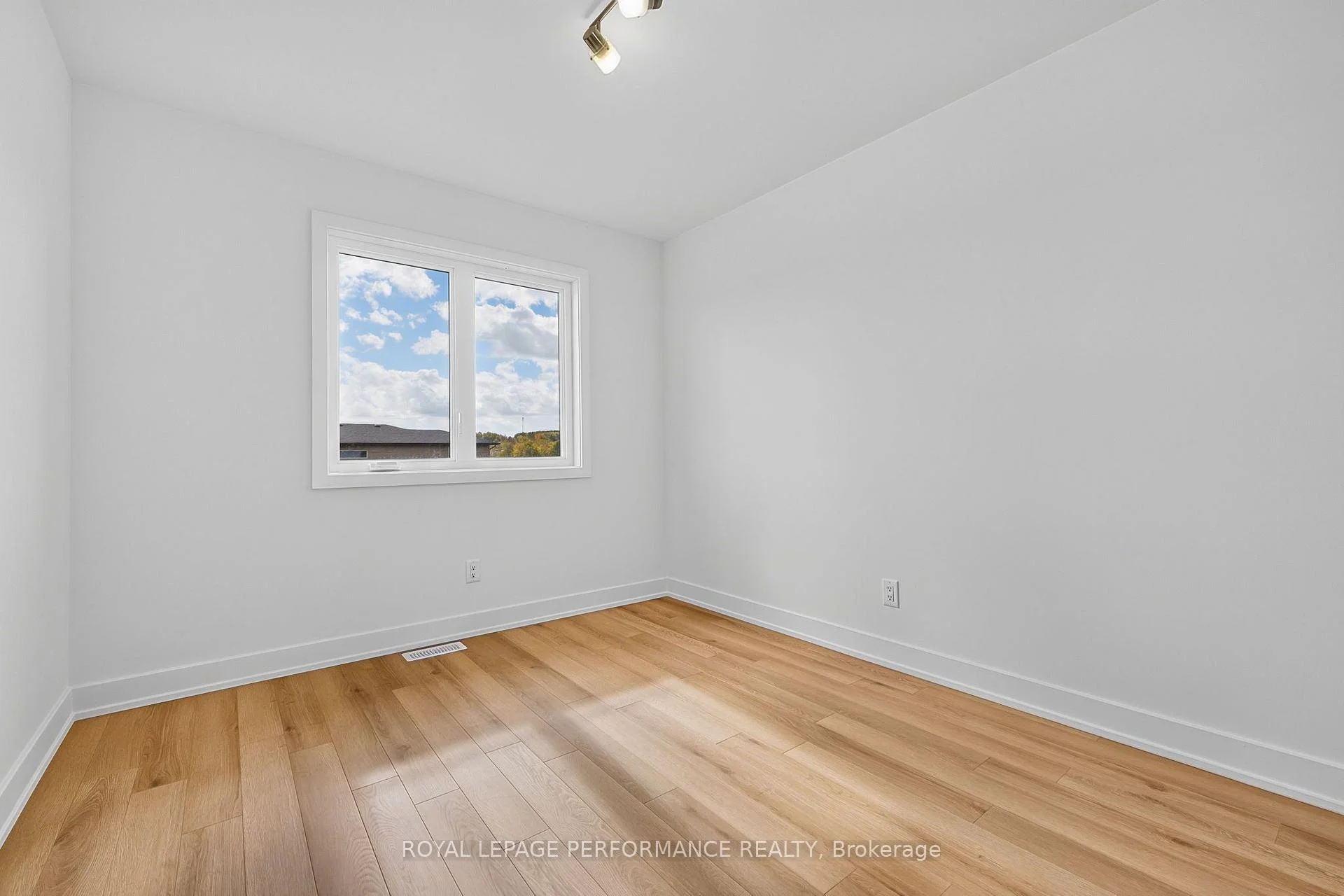 Photo 55 of TH-152B Cypress Street, The Nation, Limoges — HOMEH