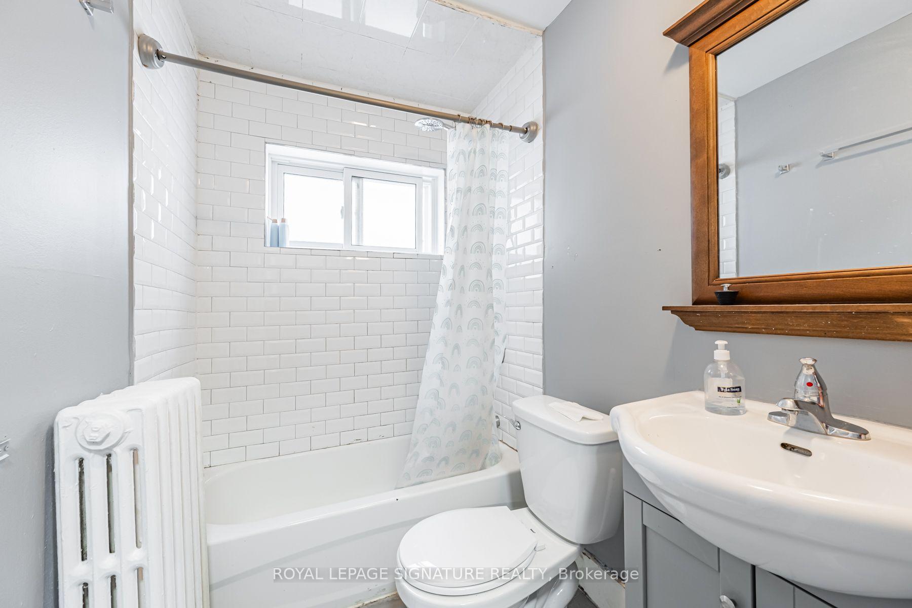 Photo 19 of 2935 St Clair Avenue E, Toronto, O'Connor-Parkview — HOMEH