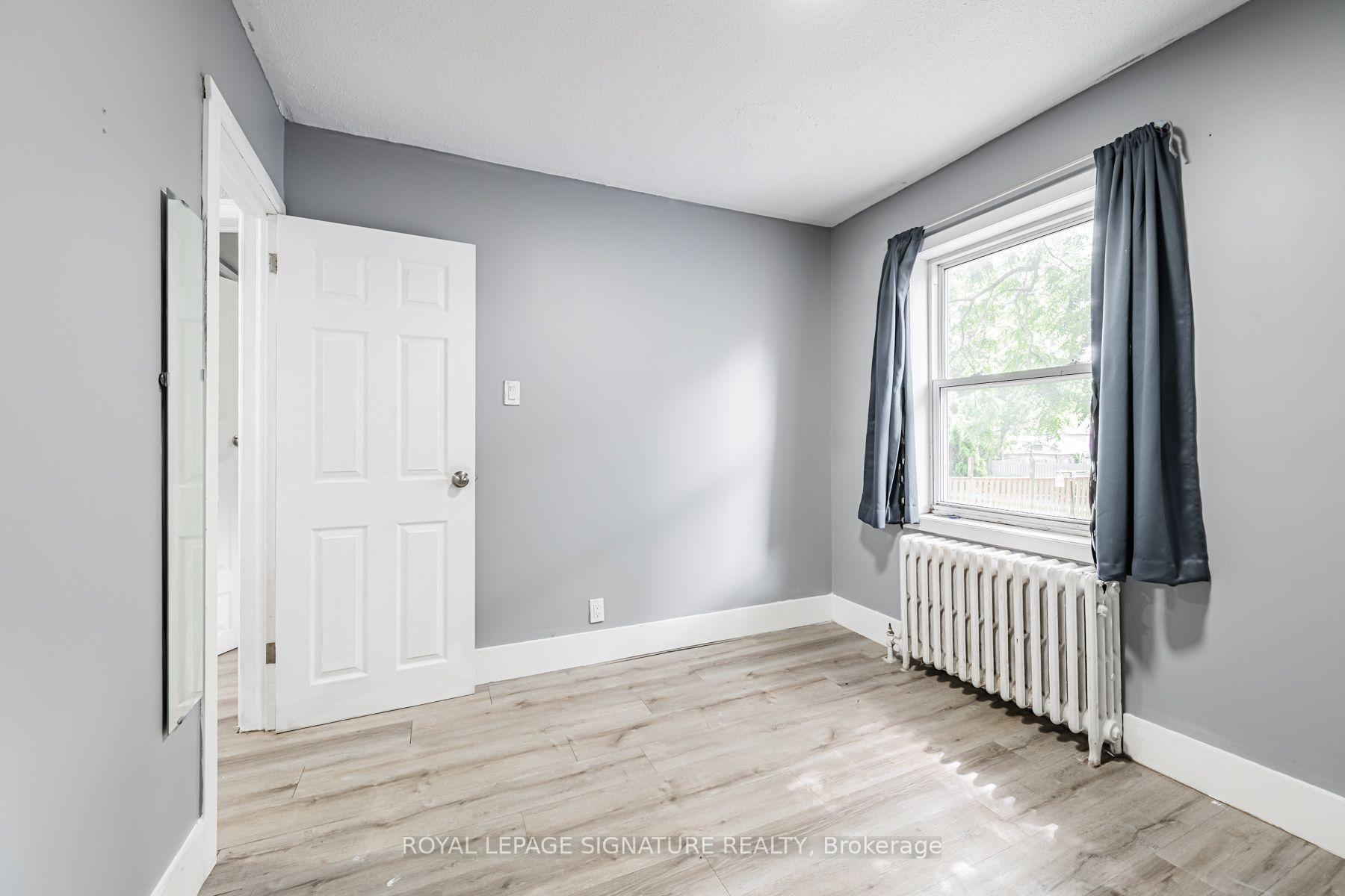 Photo 22 of 2935 St Clair Avenue E, Toronto, O'Connor-Parkview — HOMEH