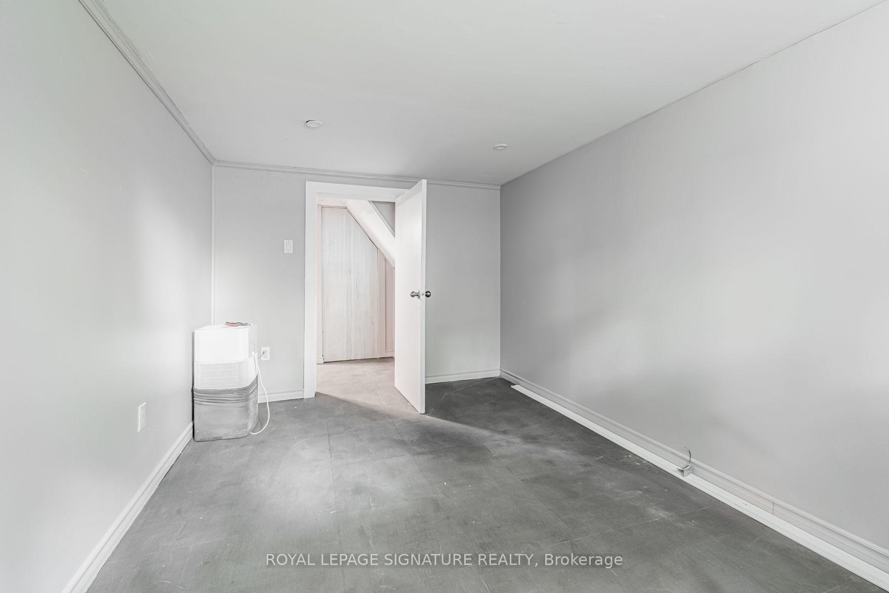 Photo 50 of 2935 St Clair Avenue E, Toronto, O'Connor-Parkview — HOMEH