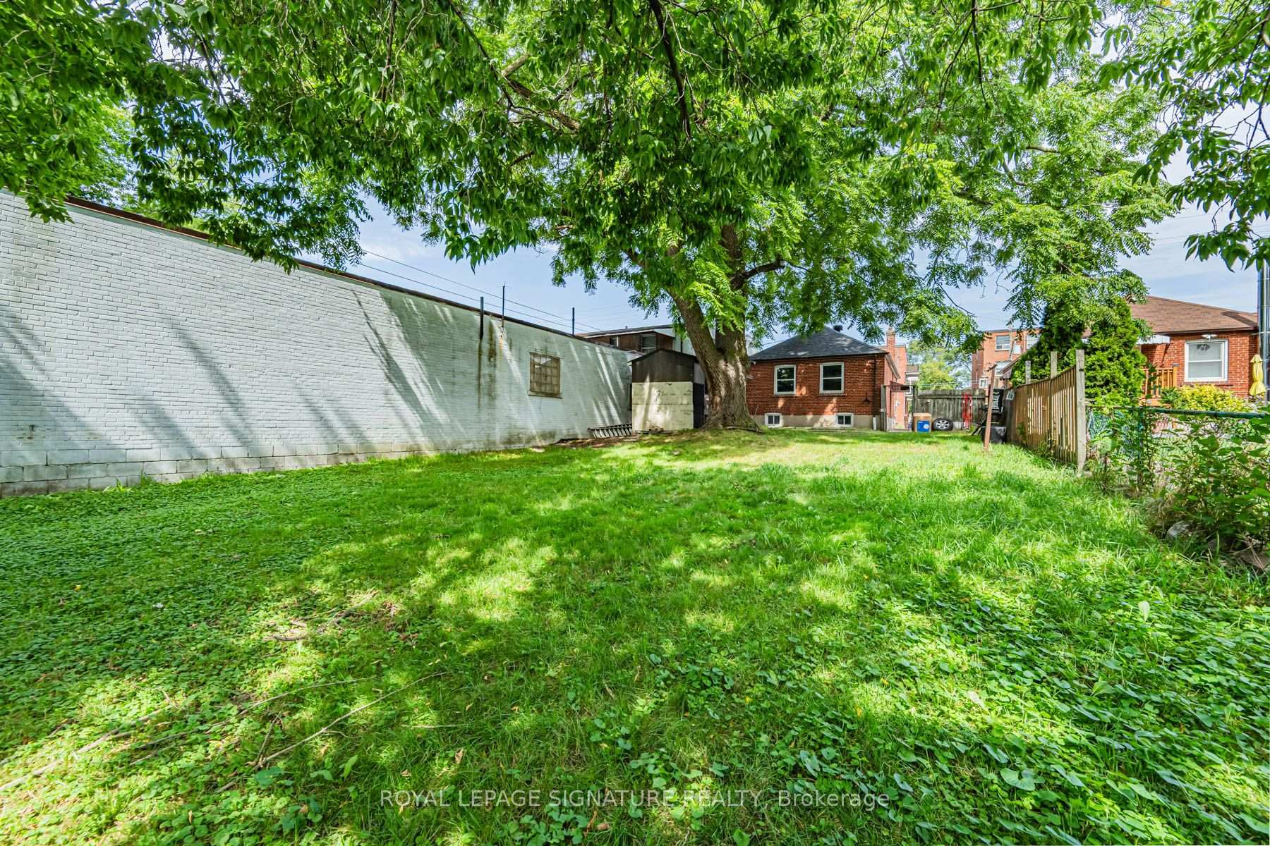 Photo 59 of 2935 St Clair Avenue E, Toronto, O'Connor-Parkview — HOMEH