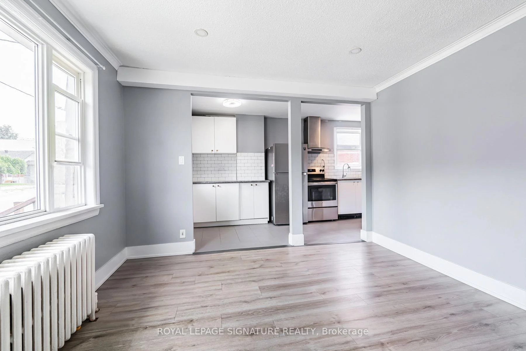 Photo 10 of 2935 St Clair Avenue E, Toronto, O'Connor-Parkview — HOMEH