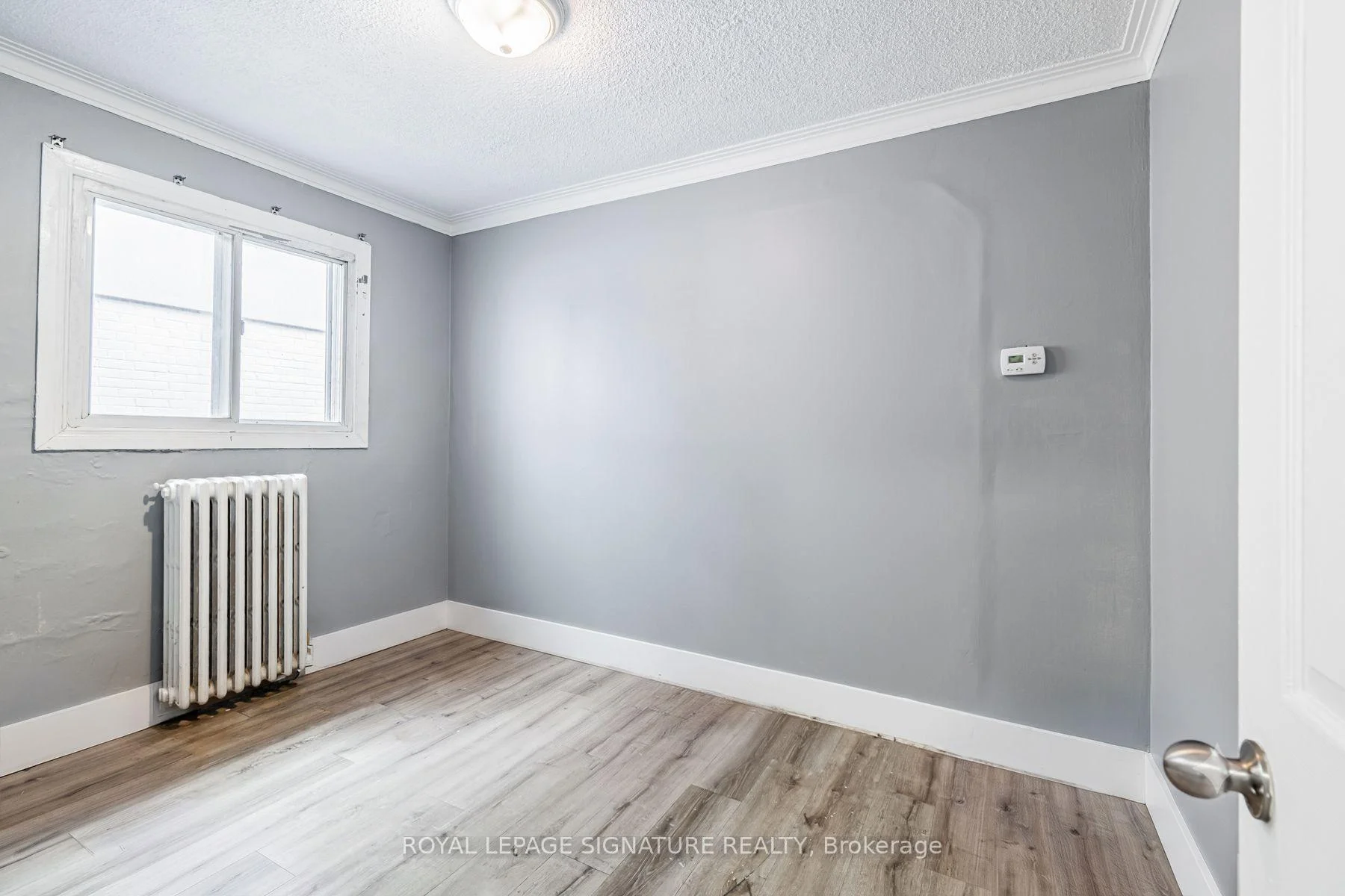 Photo 17 of 2935 St Clair Avenue E, Toronto, O'Connor-Parkview — HOMEH