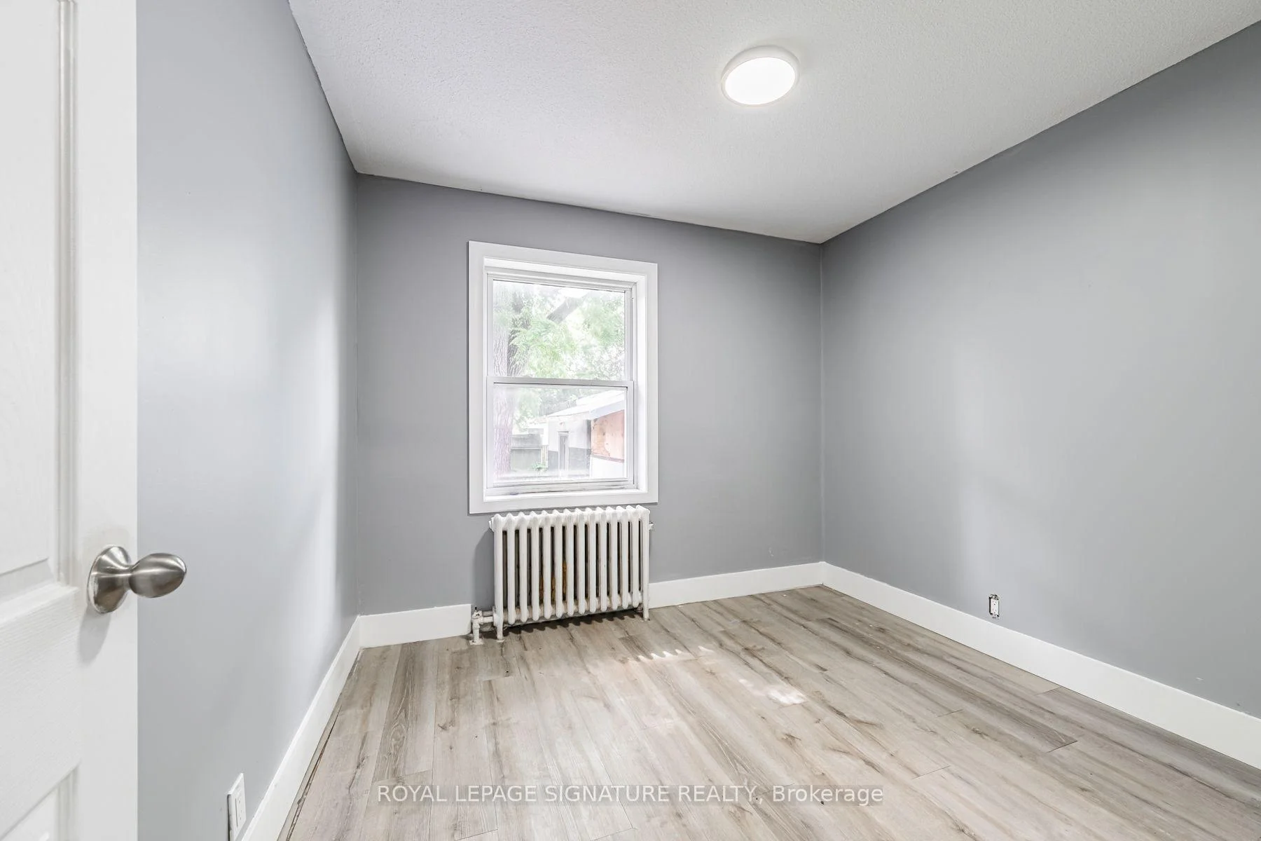 Photo 21 of 2935 St Clair Avenue E, Toronto, O'Connor-Parkview — HOMEH