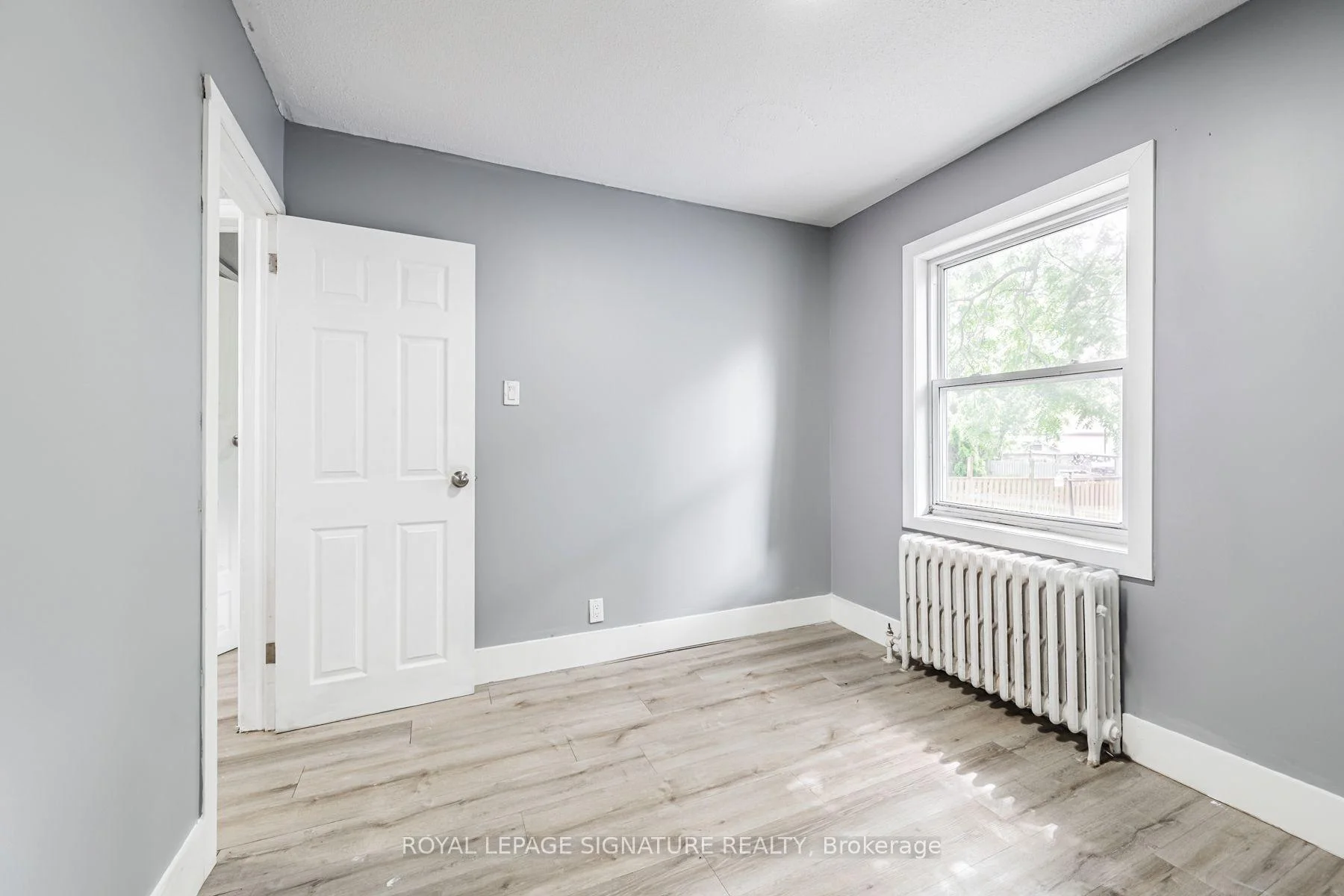 Photo 24 of 2935 St Clair Avenue E, Toronto, O'Connor-Parkview — HOMEH