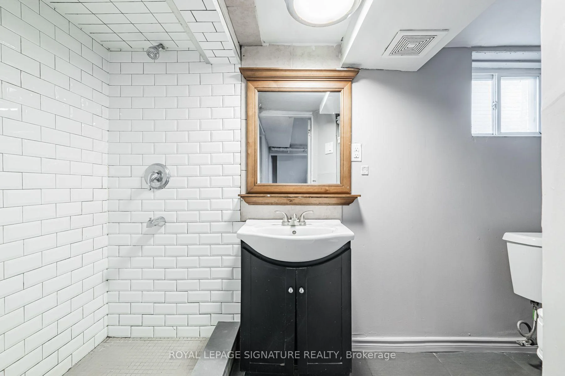 Photo 46 of 2935 St Clair Avenue E, Toronto, O'Connor-Parkview — HOMEH