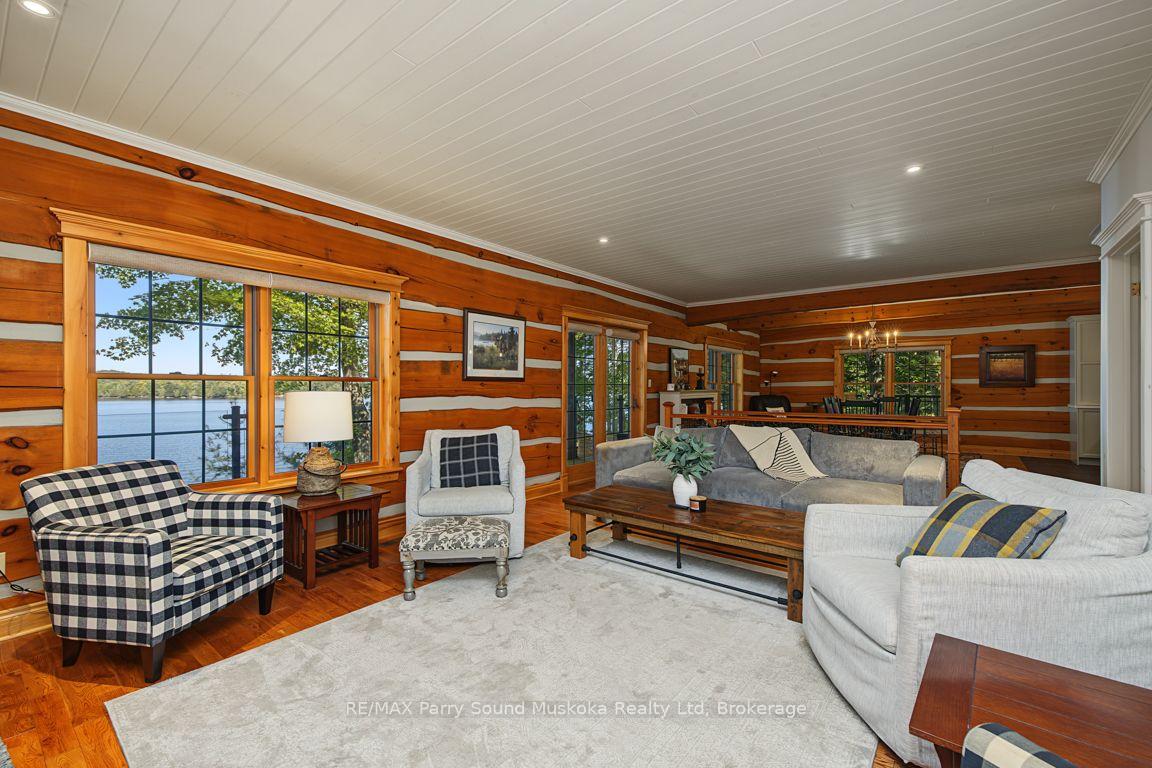 Photo 14 of 10 Park Drive, McKellar — HOMEH