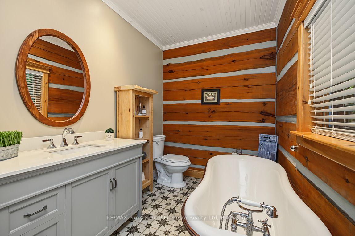 Photo 27 of 10 Park Drive, McKellar — HOMEH
