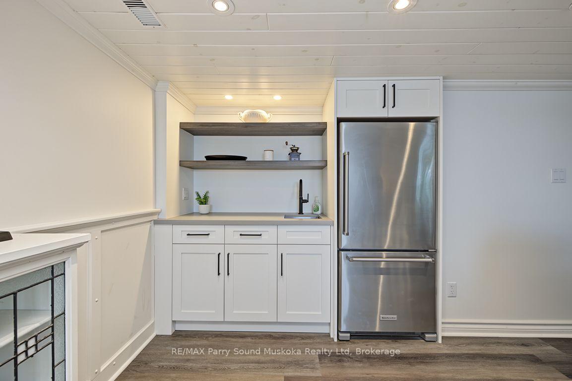 Photo 33 of 10 Park Drive, McKellar — HOMEH