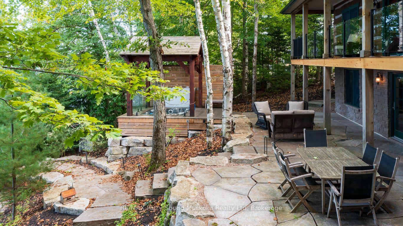 Photo 42 of 10 Park Drive, McKellar — HOMEH