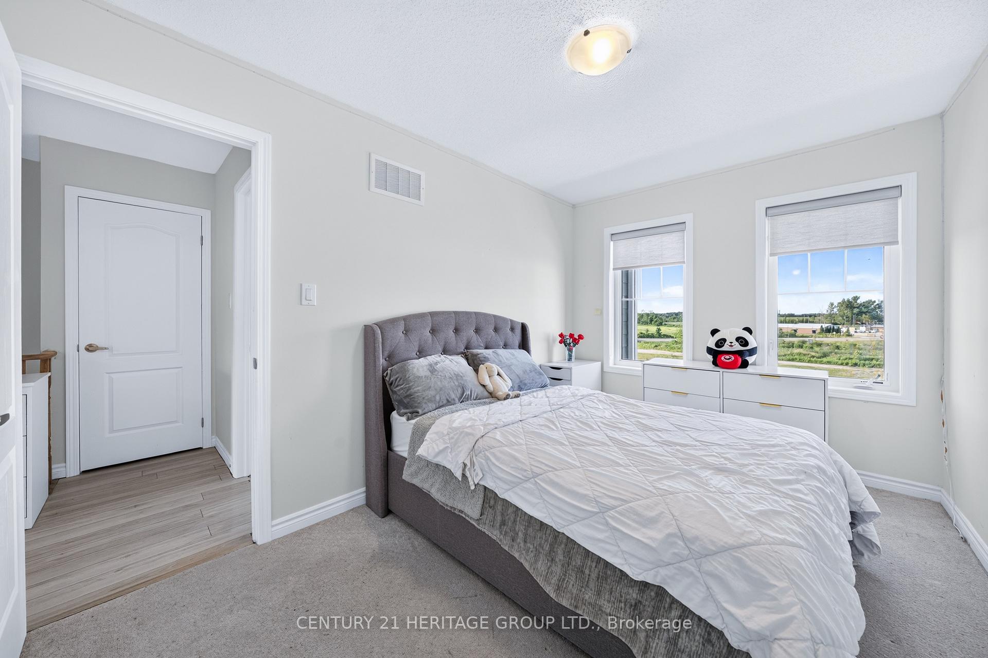 Photo 29 of 57 Surf Drive, Wasaga Beach — HOMEH