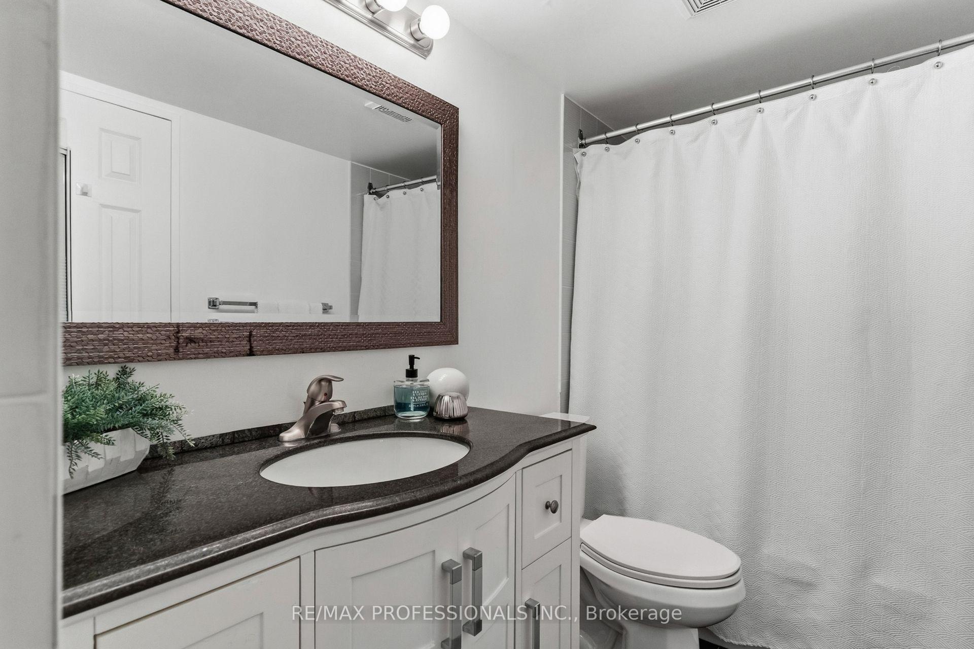 Photo 23 of Unit 403, 1111 Bough Beeches Boulevard, Mississauga, Rathwood — HOMEH