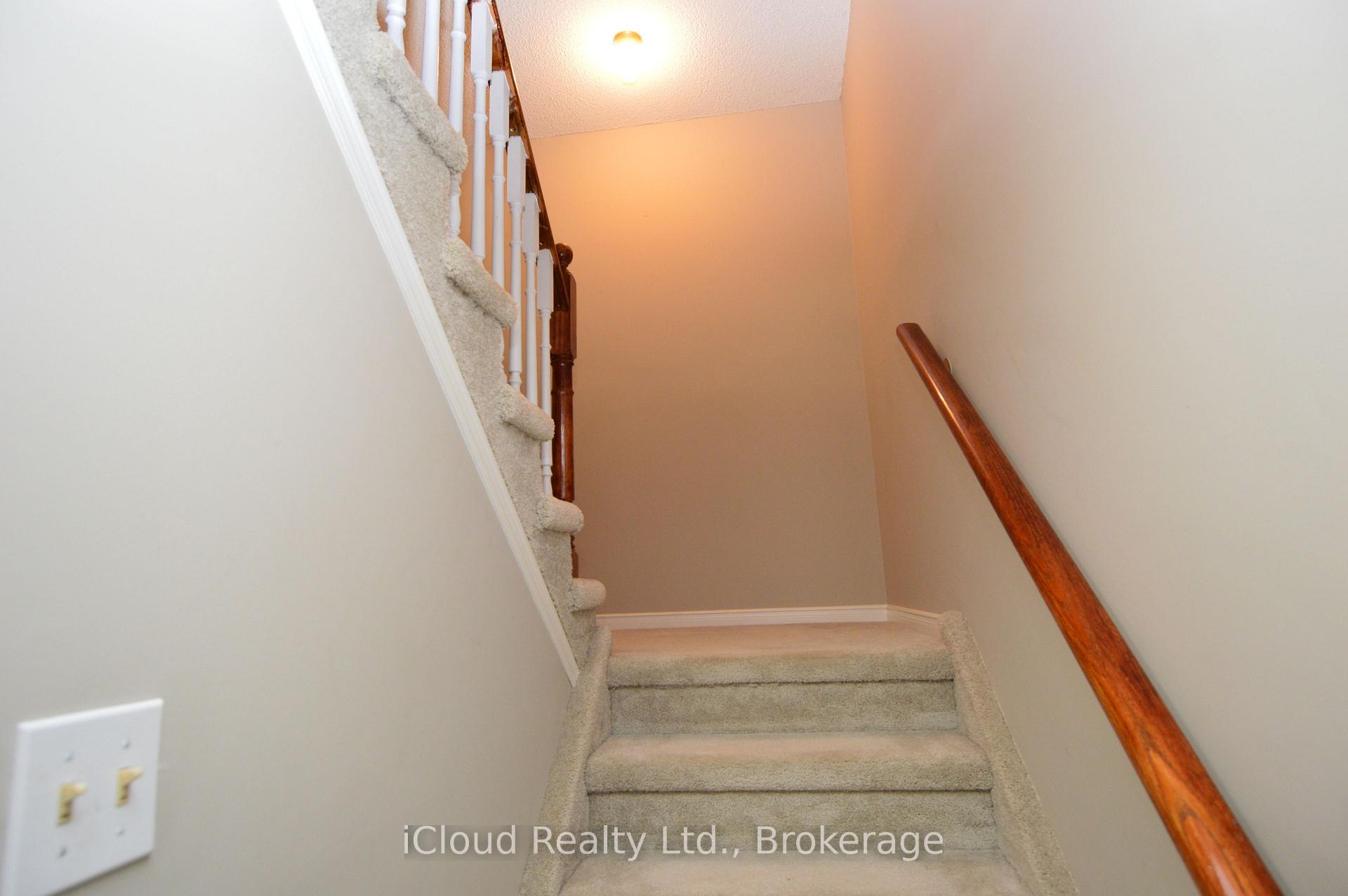 Photo 15 of Unit 32, 101 Riverview Road, New Tecumseth, Alliston — HOMEH