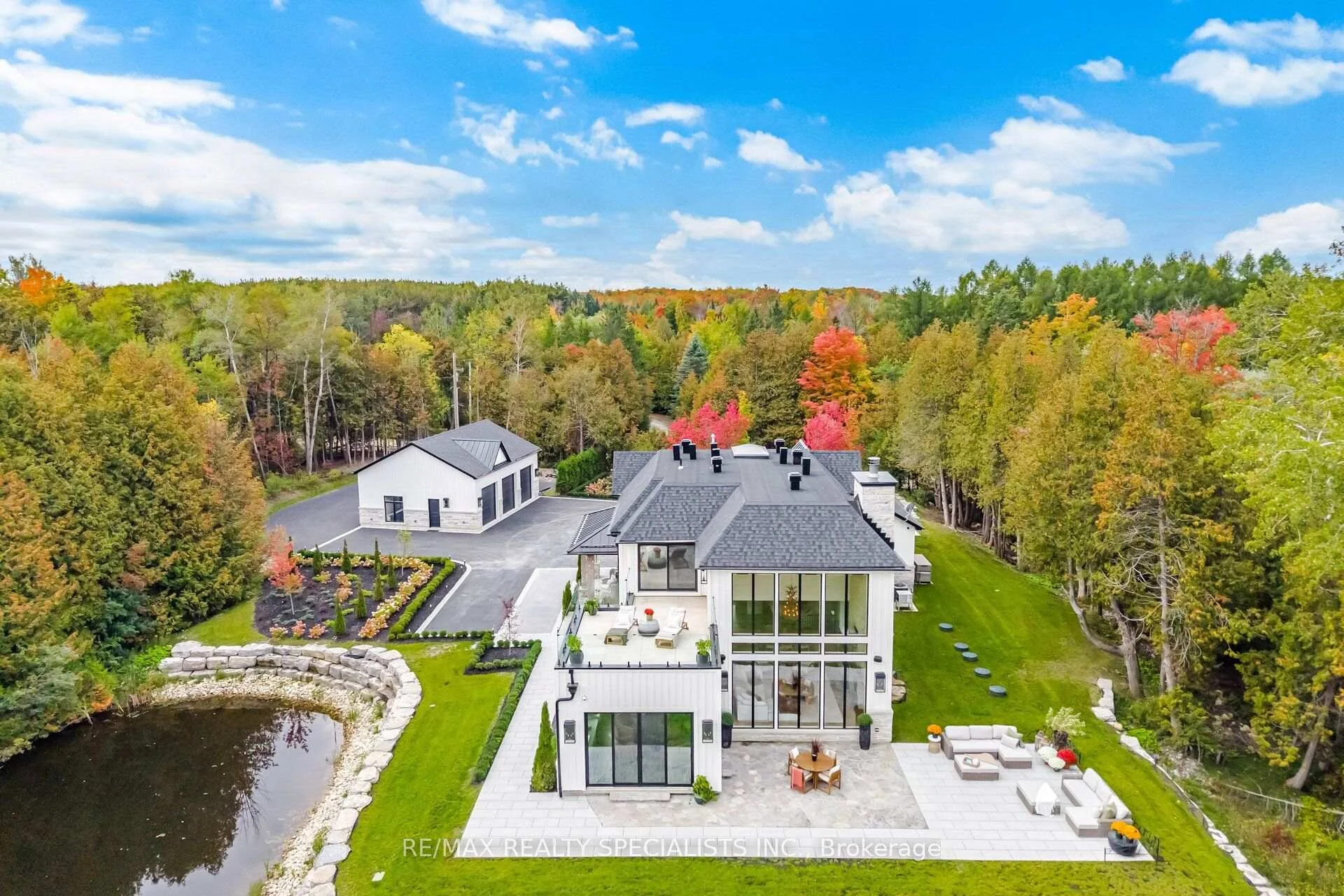 Photo 3 of 16735 Shaws Creek Road, Caledon, Rural Caledon — HOMEH