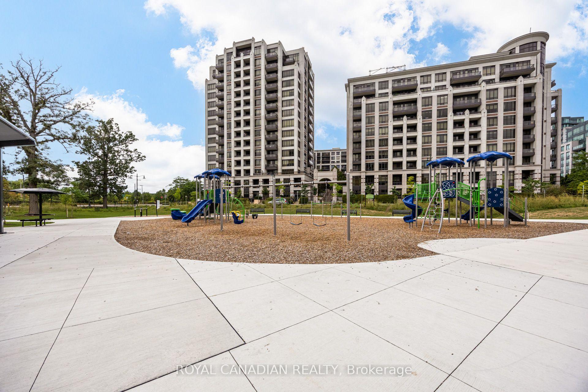 Photo 5 of Unit 902, 9 Clegg Road, Markham, Unionville — HOMEH