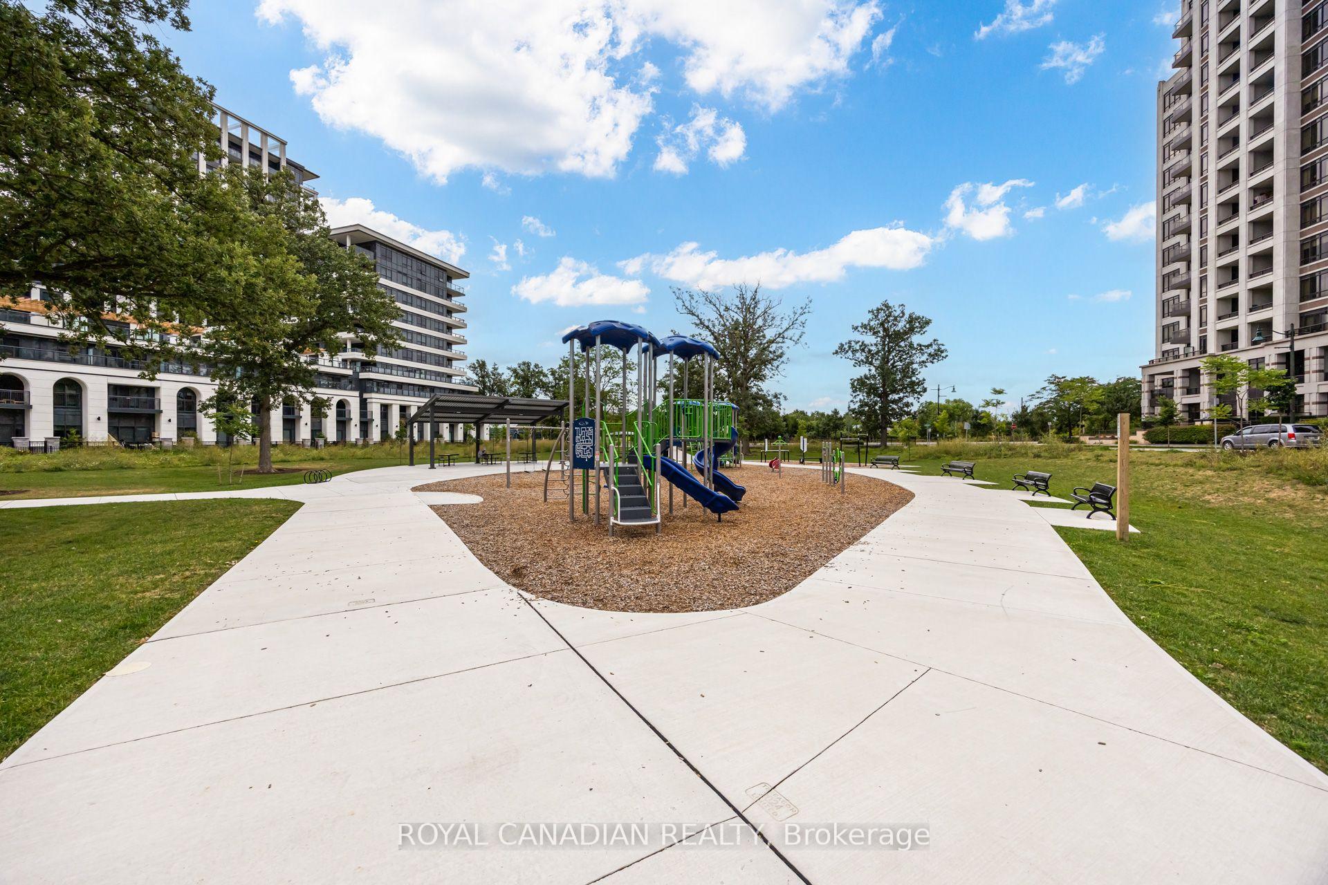 Photo 6 of Unit 902, 9 Clegg Road, Markham, Unionville — HOMEH