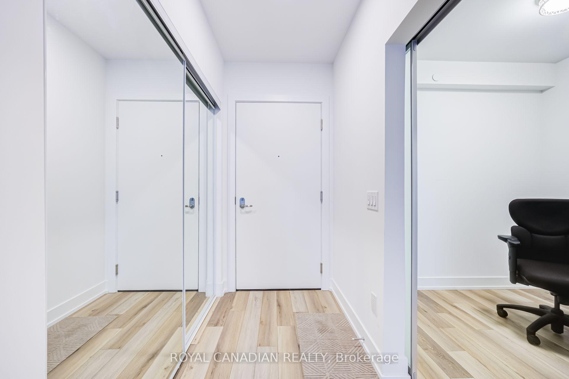 Photo 12 of Unit 902, 9 Clegg Road, Markham, Unionville — HOMEH