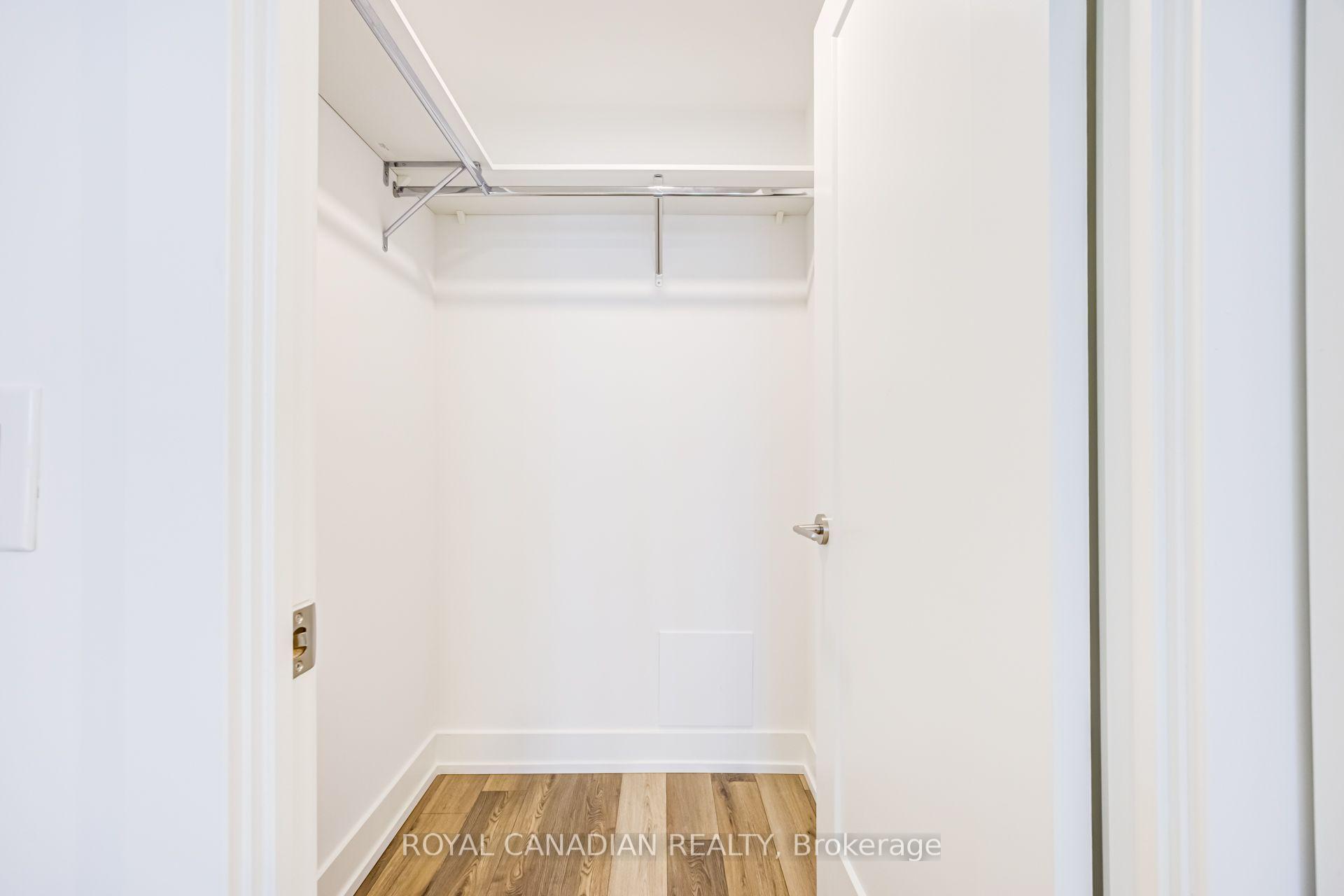 Photo 25 of Unit 902, 9 Clegg Road, Markham, Unionville — HOMEH