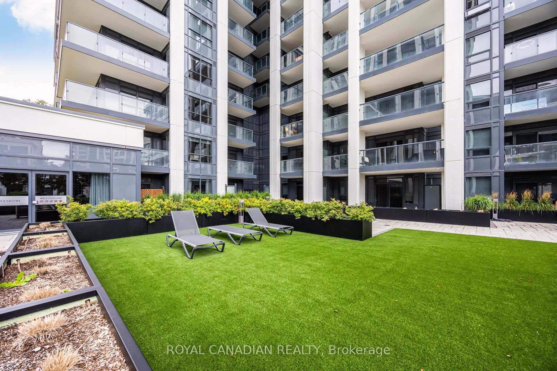 Photo 40 of Unit 902, 9 Clegg Road, Markham, Unionville — HOMEH