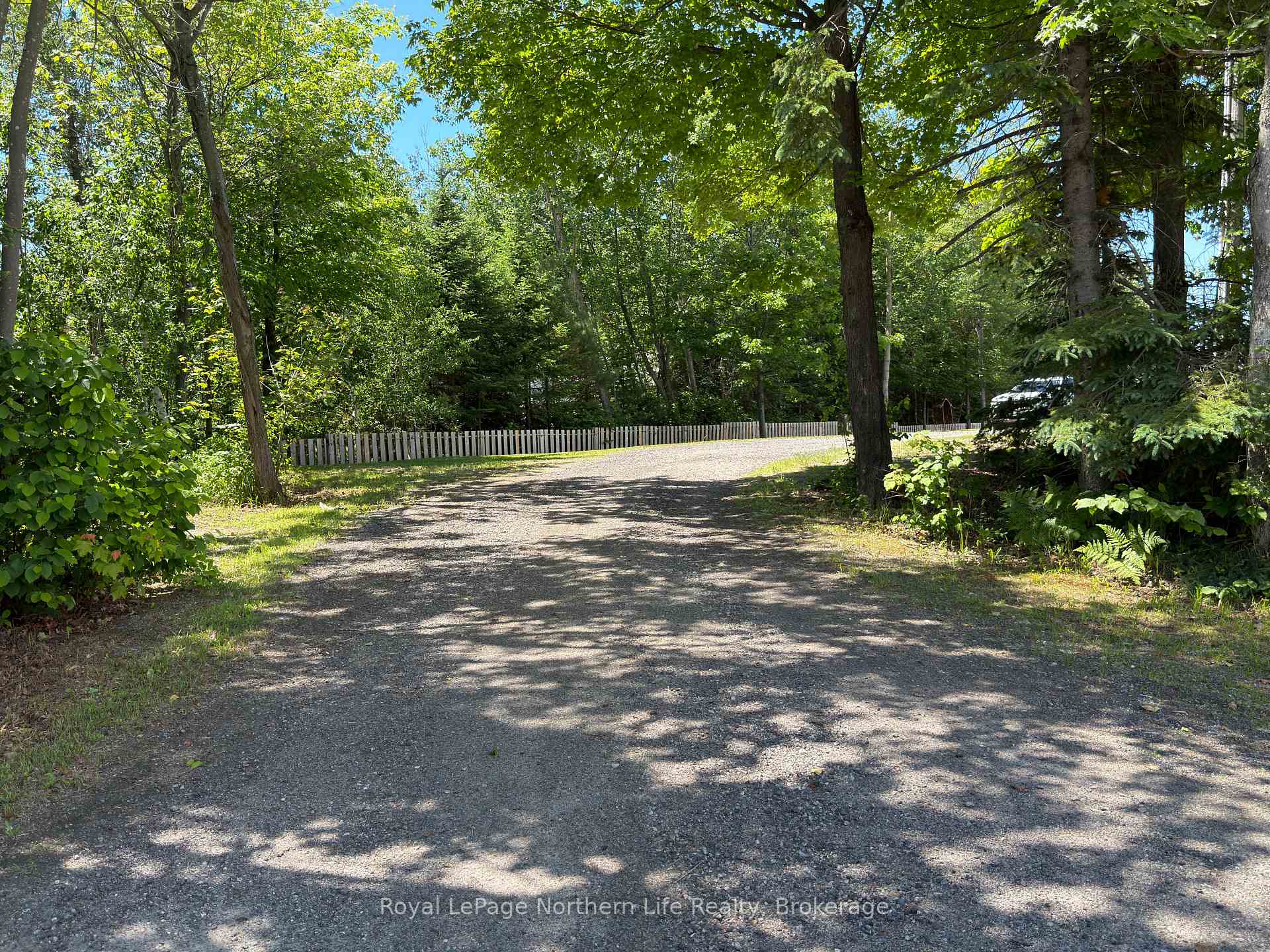 Photo 4 of 3235 Highway 11 N, North Bay, College Heights — HOMEH