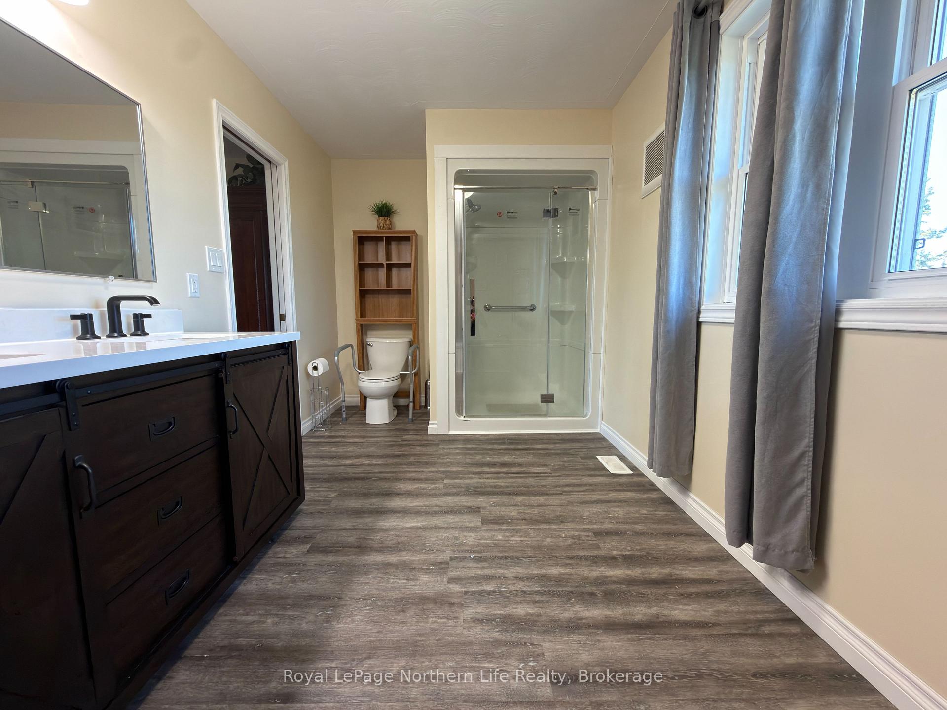 Photo 15 of 3235 Highway 11 N, North Bay, College Heights — HOMEH
