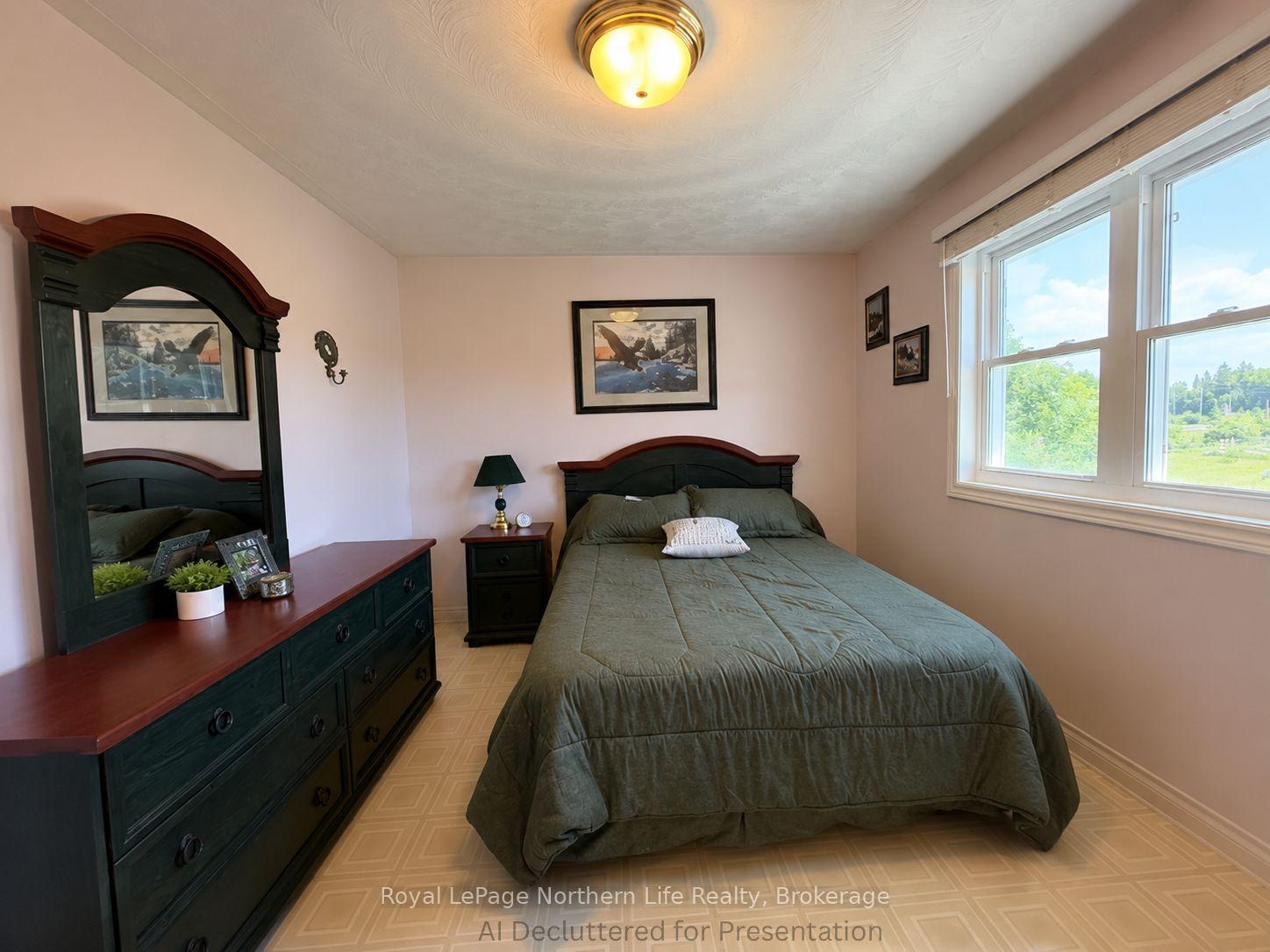 Photo 20 of 3235 Highway 11 N, North Bay, College Heights — HOMEH