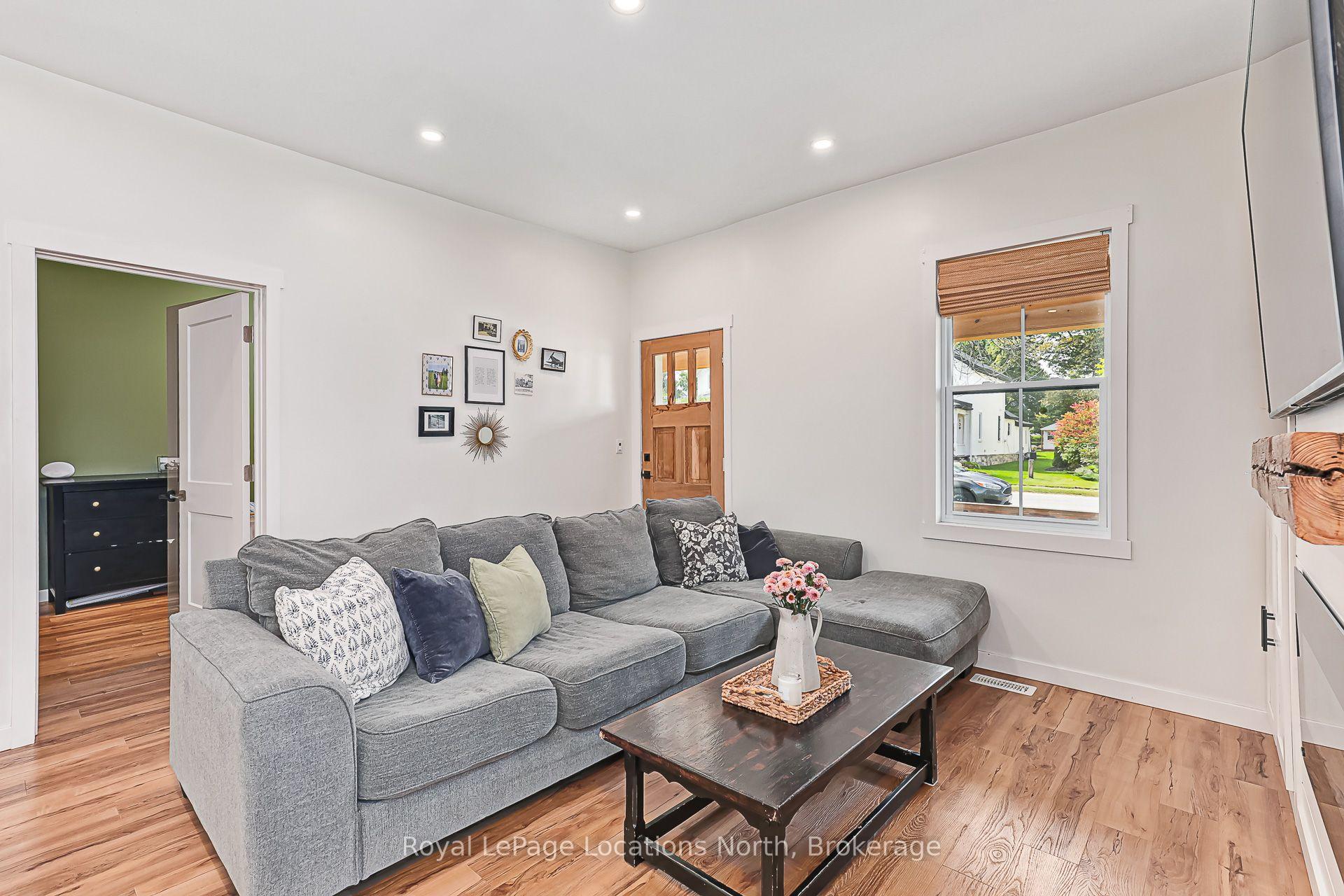 Photo 12 of 133 Peel Street, Collingwood — HOMEH