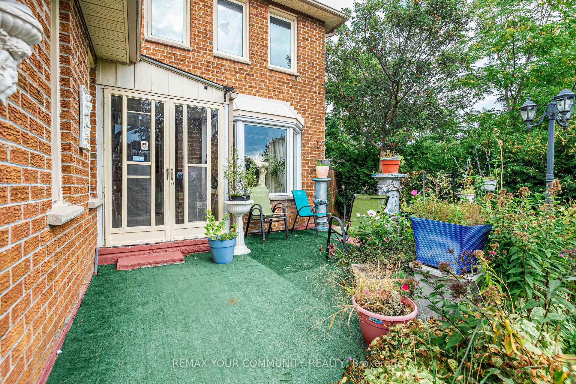 Photo 6 of 1801 Forestview Drive, Pickering, Highbush — HOMEH