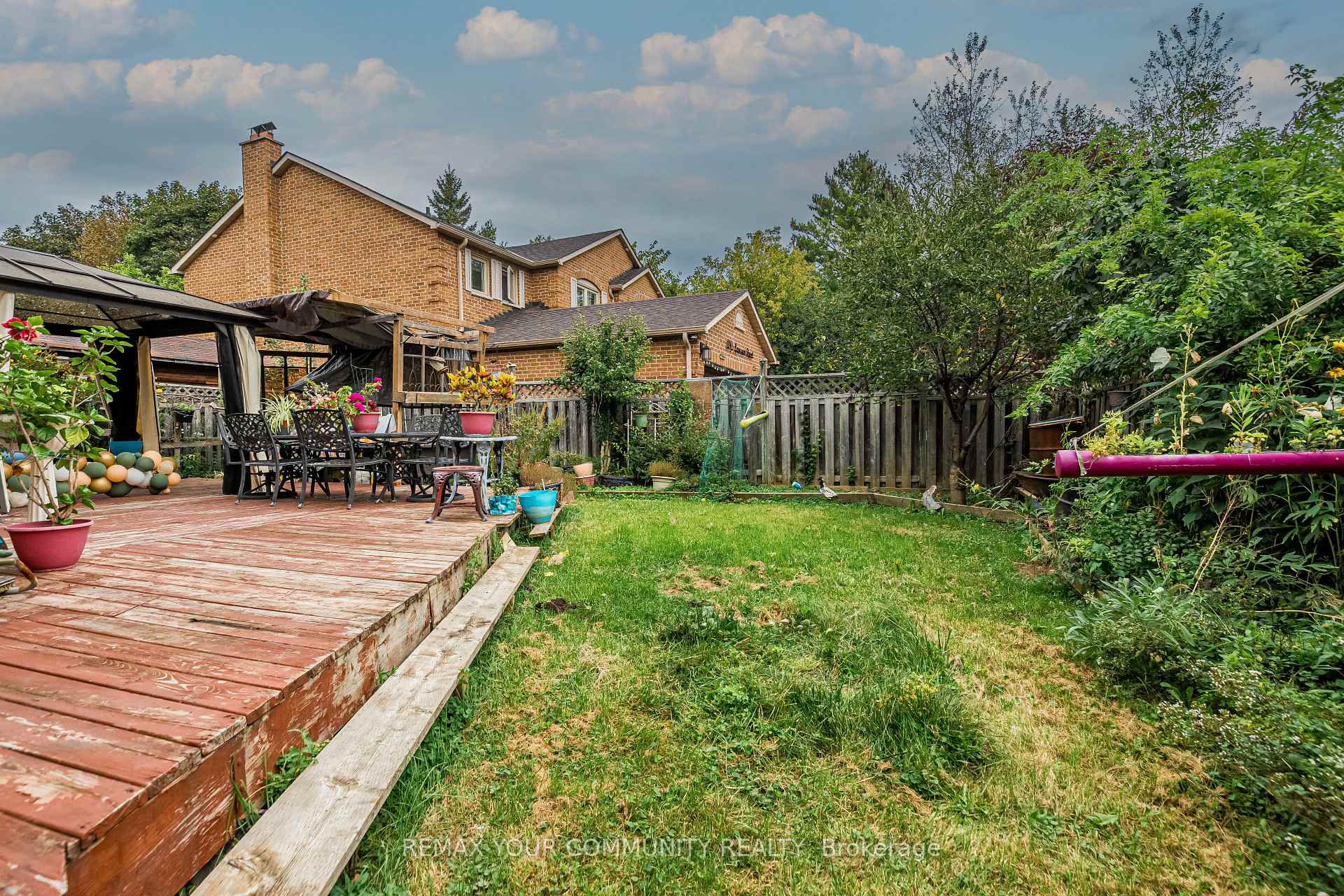 Photo 75 of 1801 Forestview Drive, Pickering, Highbush — HOMEH