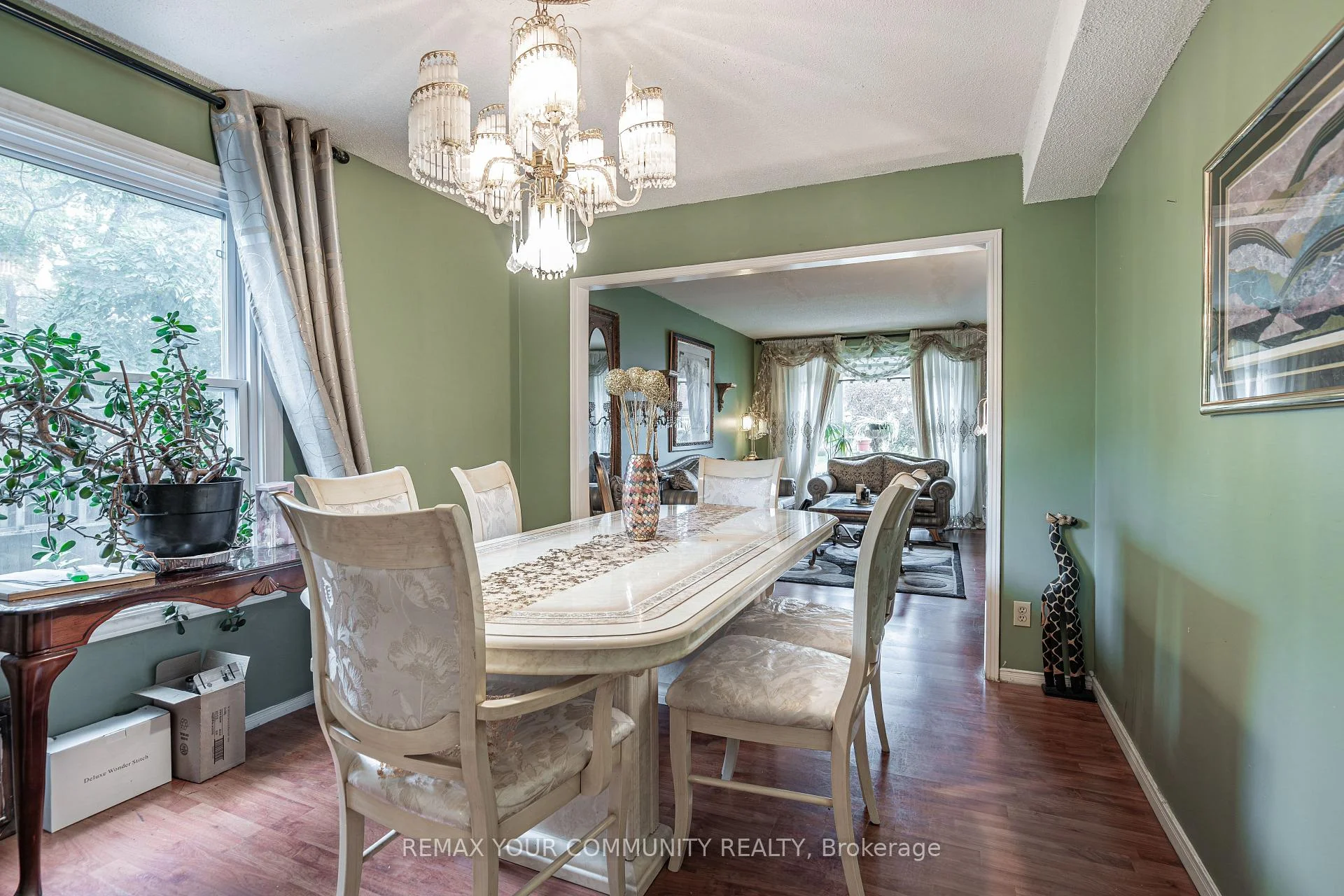 Photo 9 of 1801 Forestview Drive, Pickering, Highbush — HOMEH
