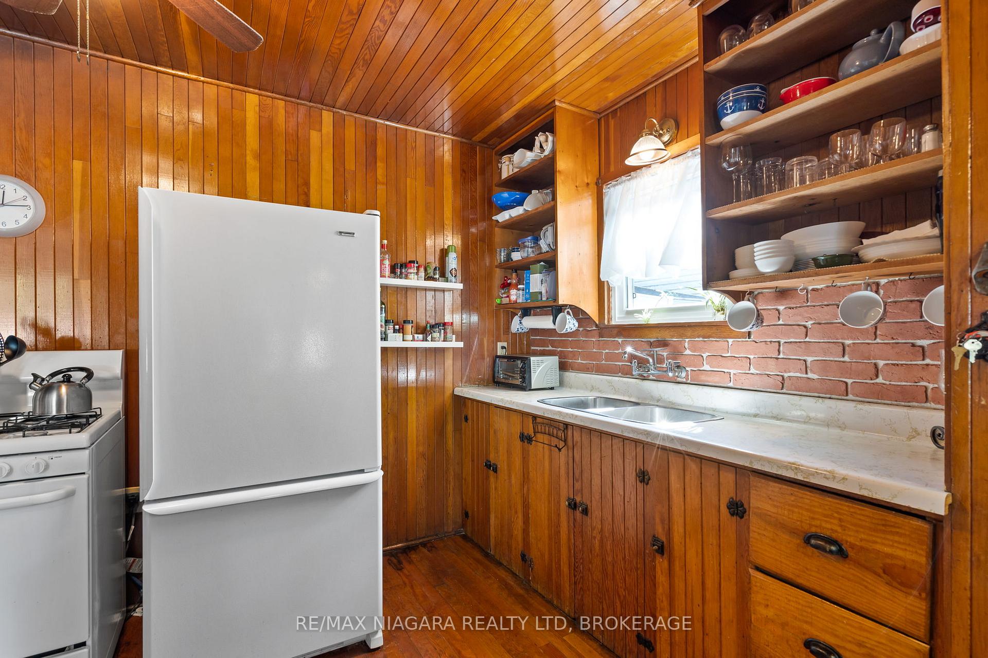 Photo 18 of 12642 Campbell Road, Wainfleet, Lakeshore — HOMEH