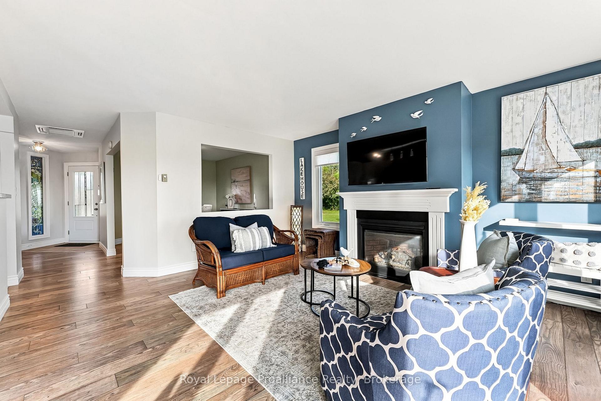 Photo 11 of 110 Lakehurst Street, Brighton, Rural Brighton — HOMEH