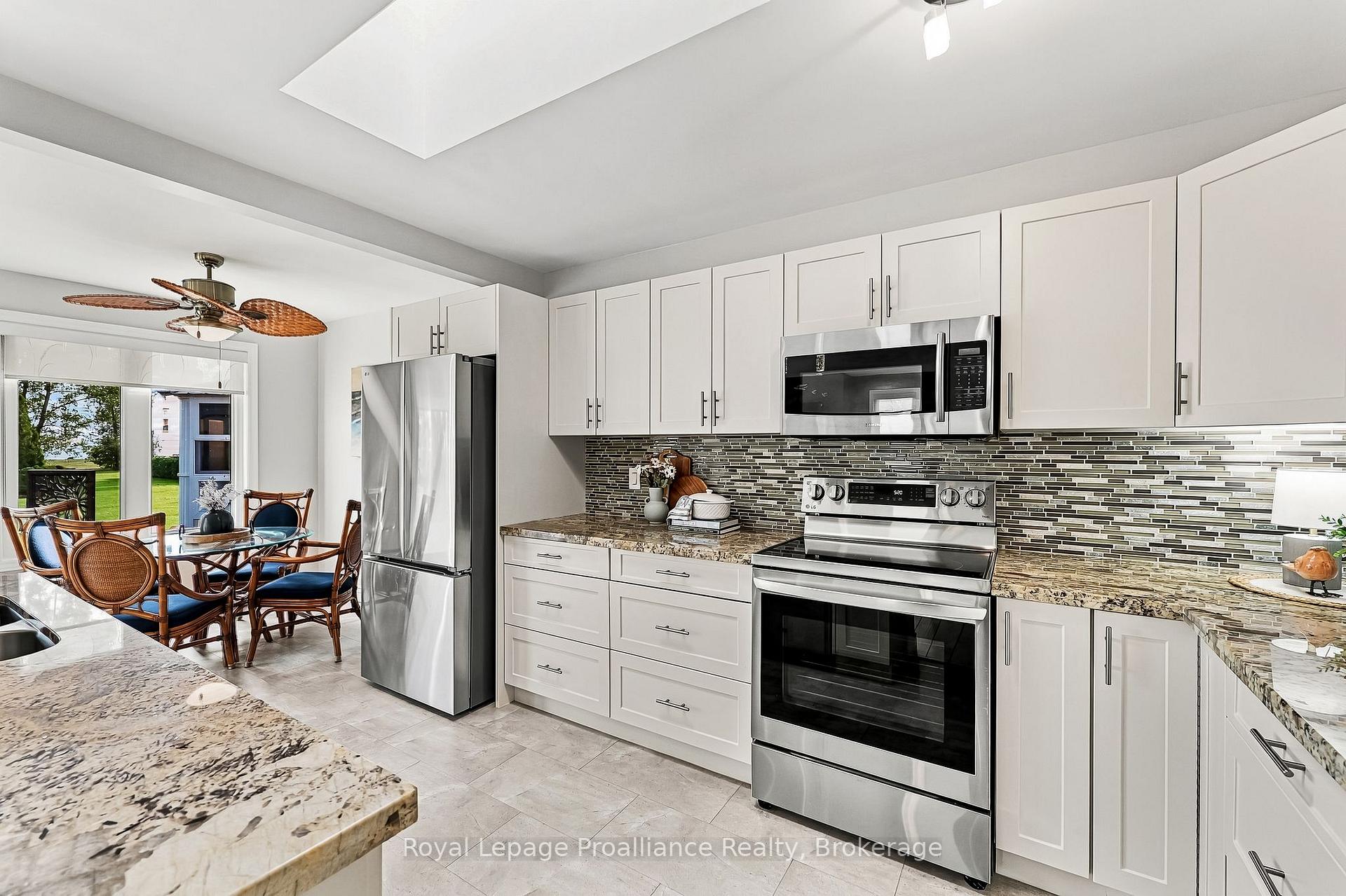 Photo 16 of 110 Lakehurst Street, Brighton, Rural Brighton — HOMEH